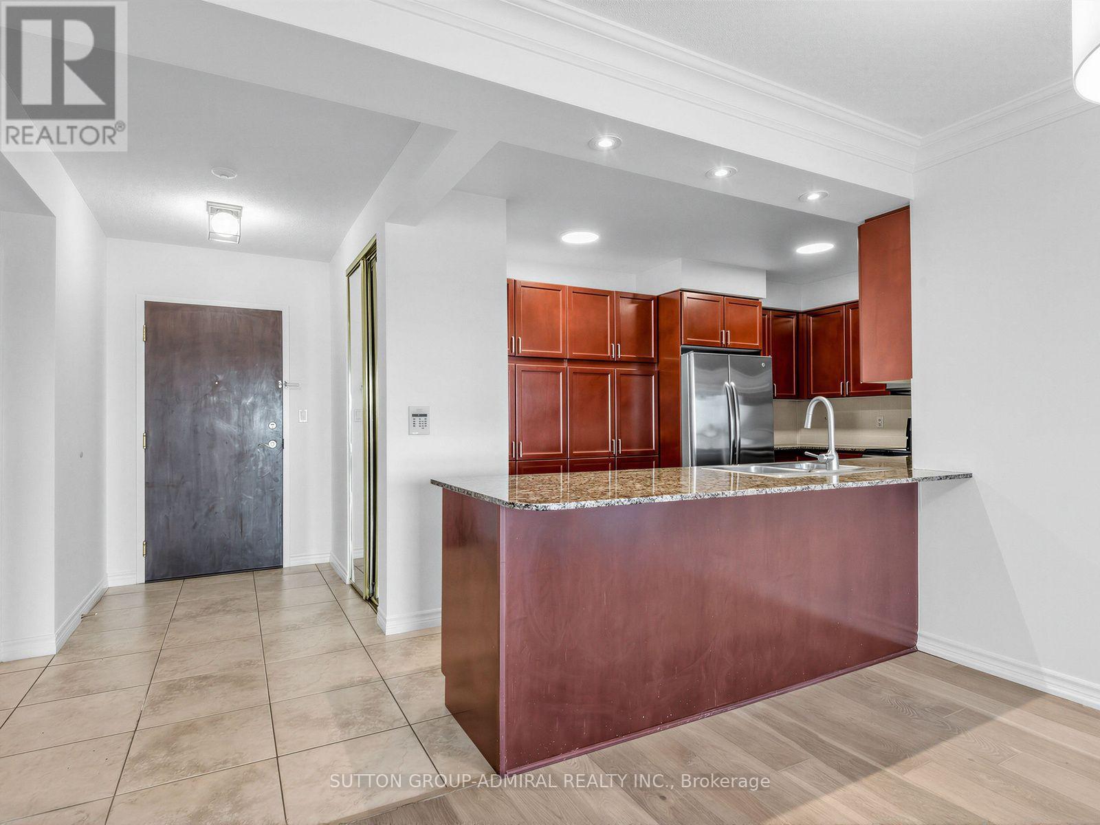 408 - 88 Promenade Circle, Vaughan (Brownridge), Ontario  L4J 9A4 - Photo 3 - N13605448