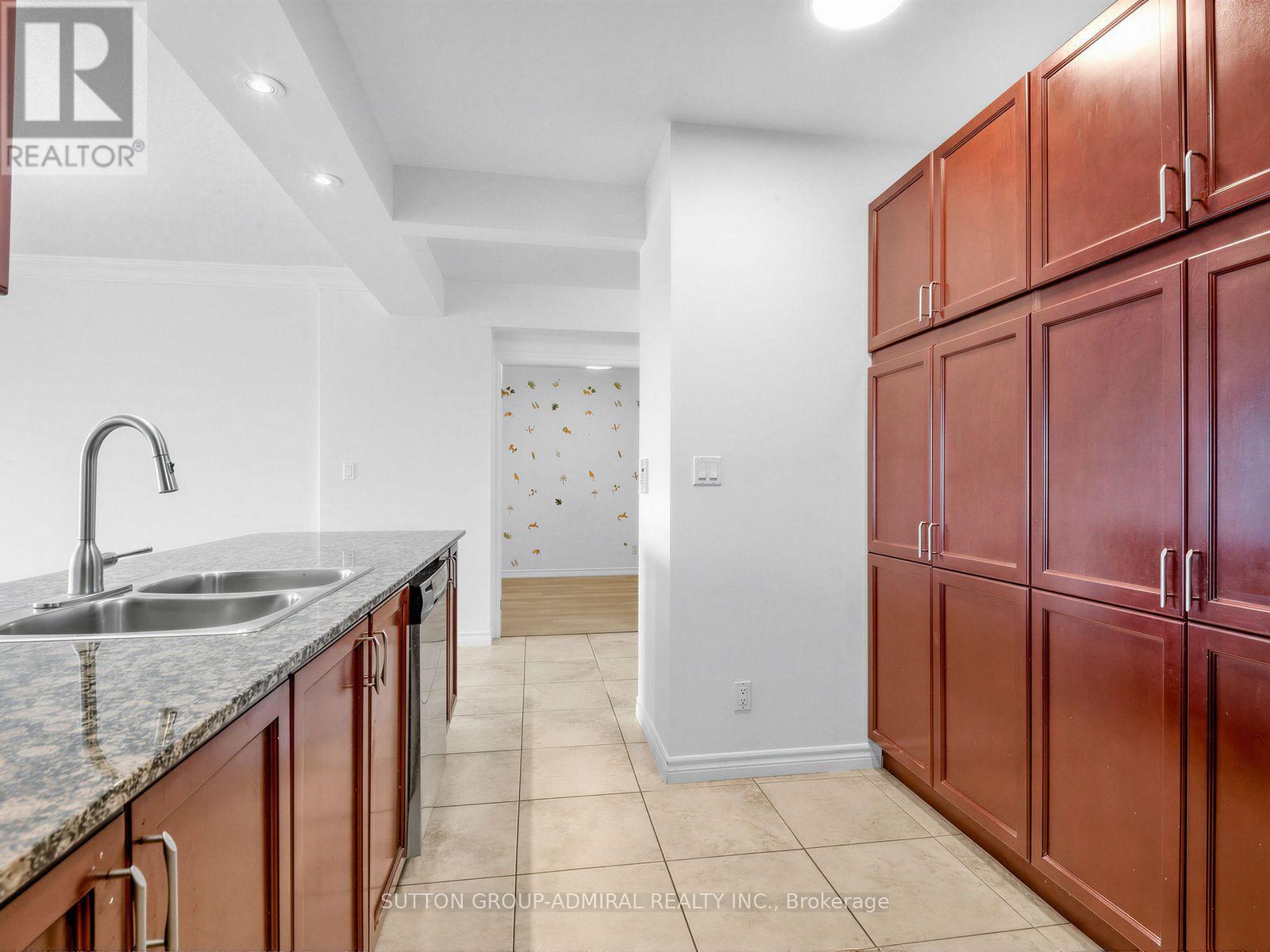 408 - 88 Promenade Circle, Vaughan (Brownridge), Ontario  L4J 9A4 - Photo 7 - N13605448