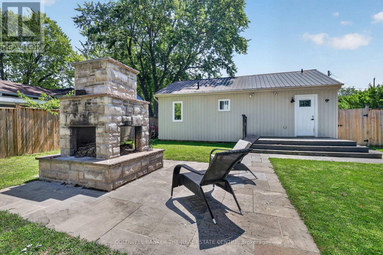176 Pleasant Boulevard, Georgina, Ontario  L4P 2S4 - Photo 20 - N13605474