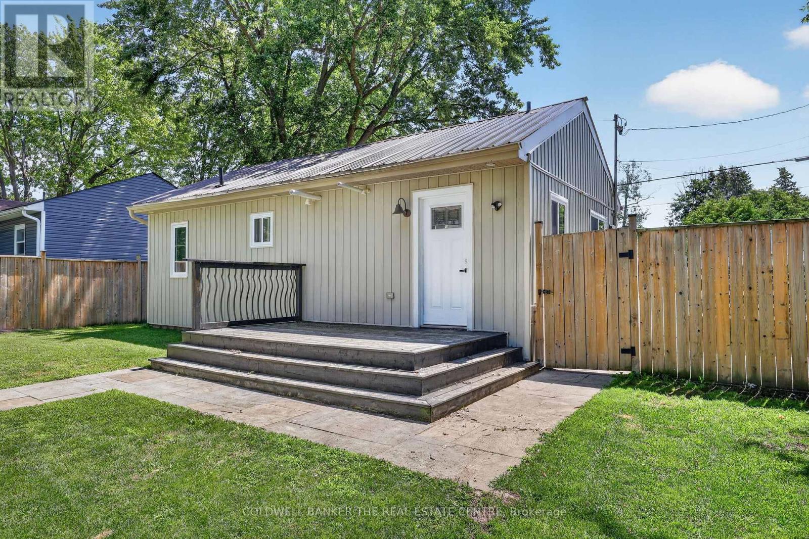 176 Pleasant Boulevard, Georgina, Ontario  L4P 2S4 - Photo 24 - N13605474