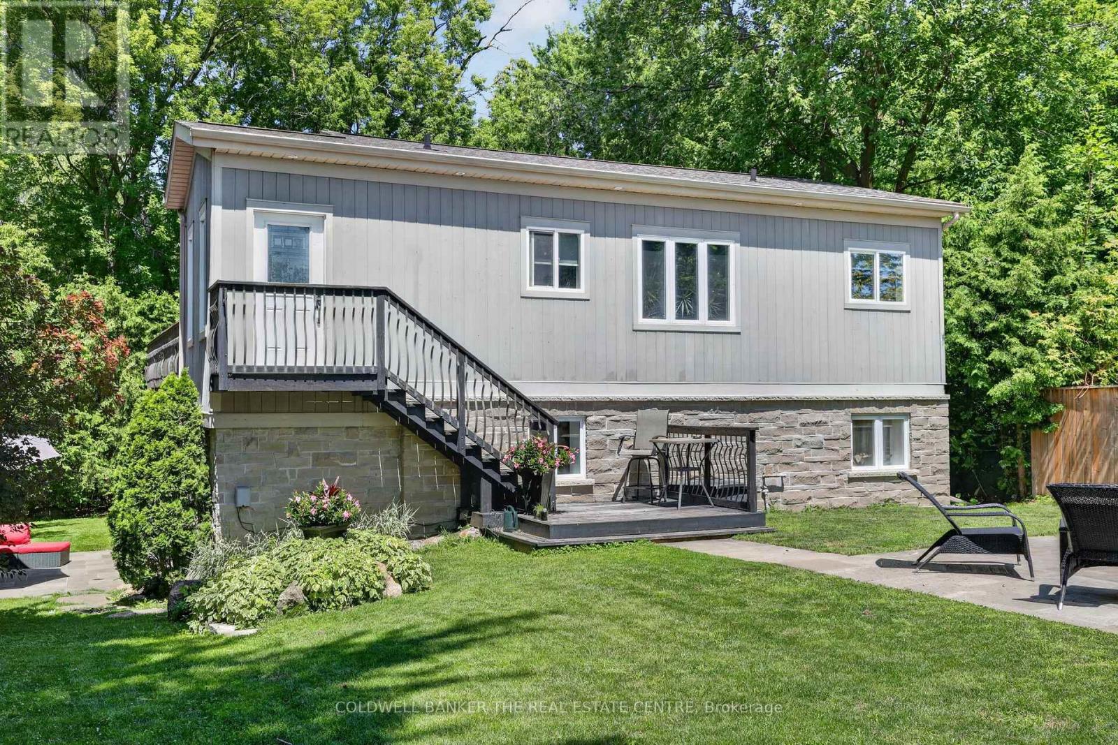 176 Pleasant Boulevard, Georgina, Ontario  L4P 2S4 - Photo 3 - N13605474