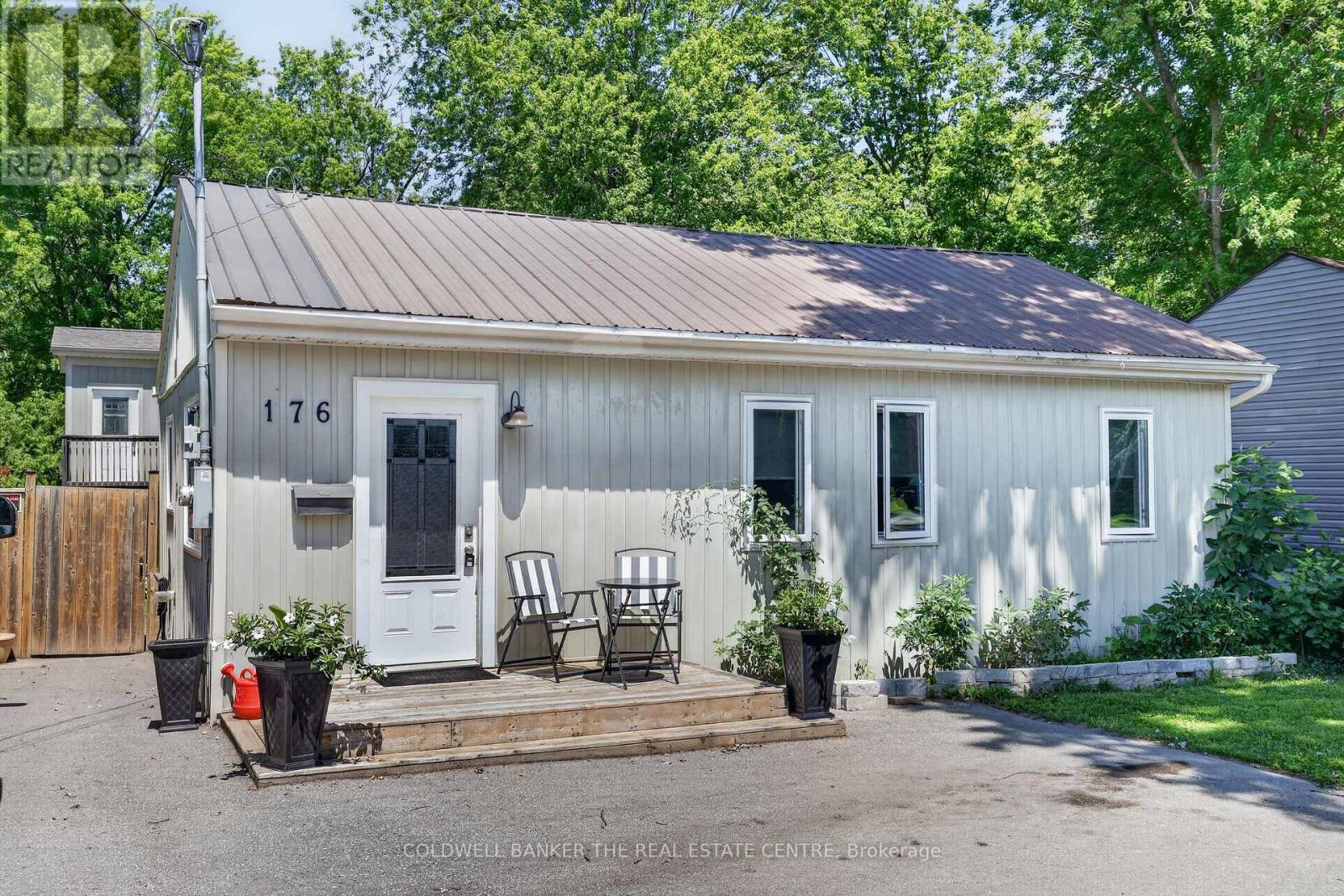 176 Pleasant Boulevard, Georgina, Ontario  L4P 2S4 - Photo 4 - N13605474