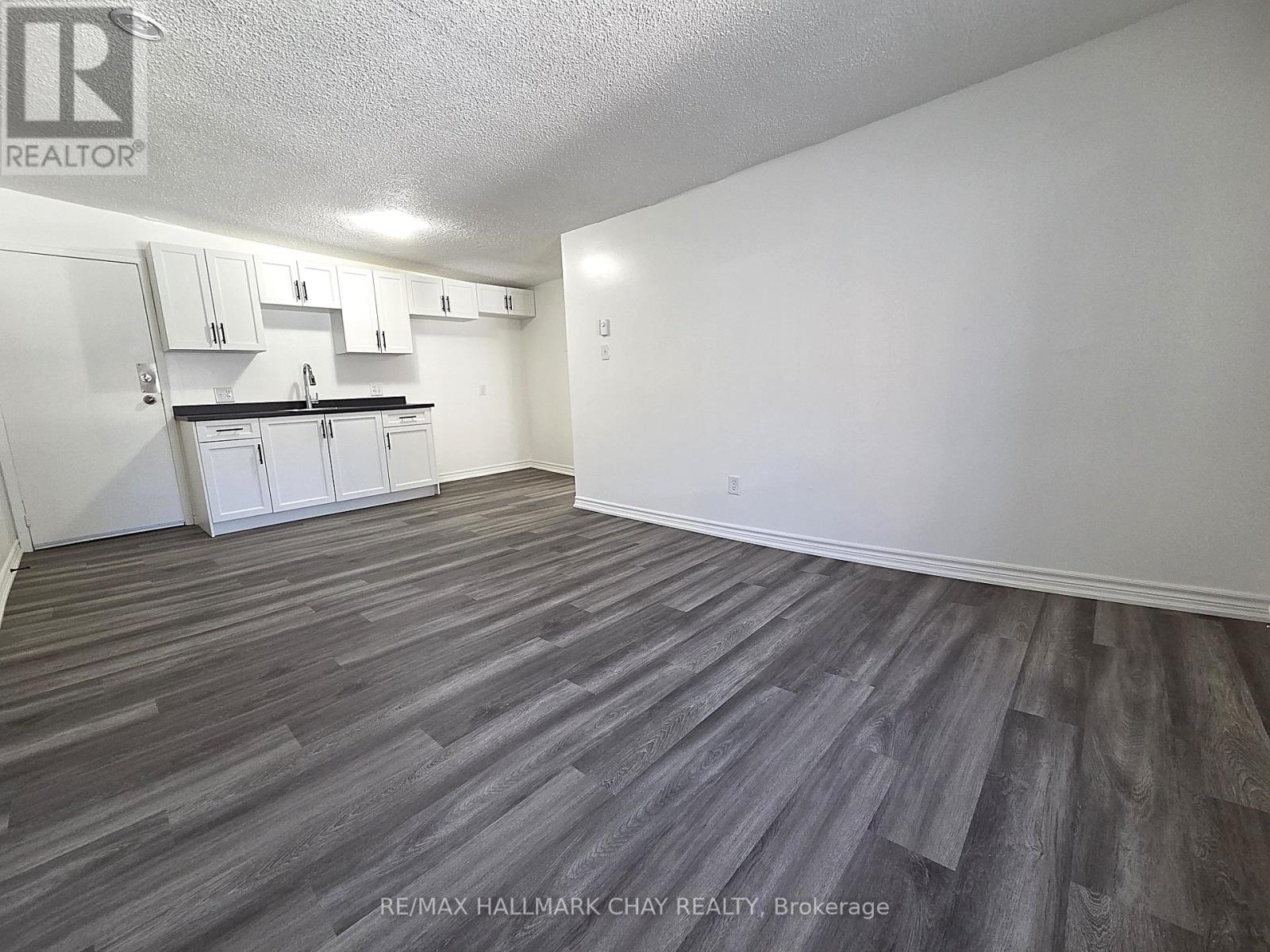 4 - 58 Queen Street W, Springwater, Ontario  L0L 1P0 - Photo 5 - S13605494