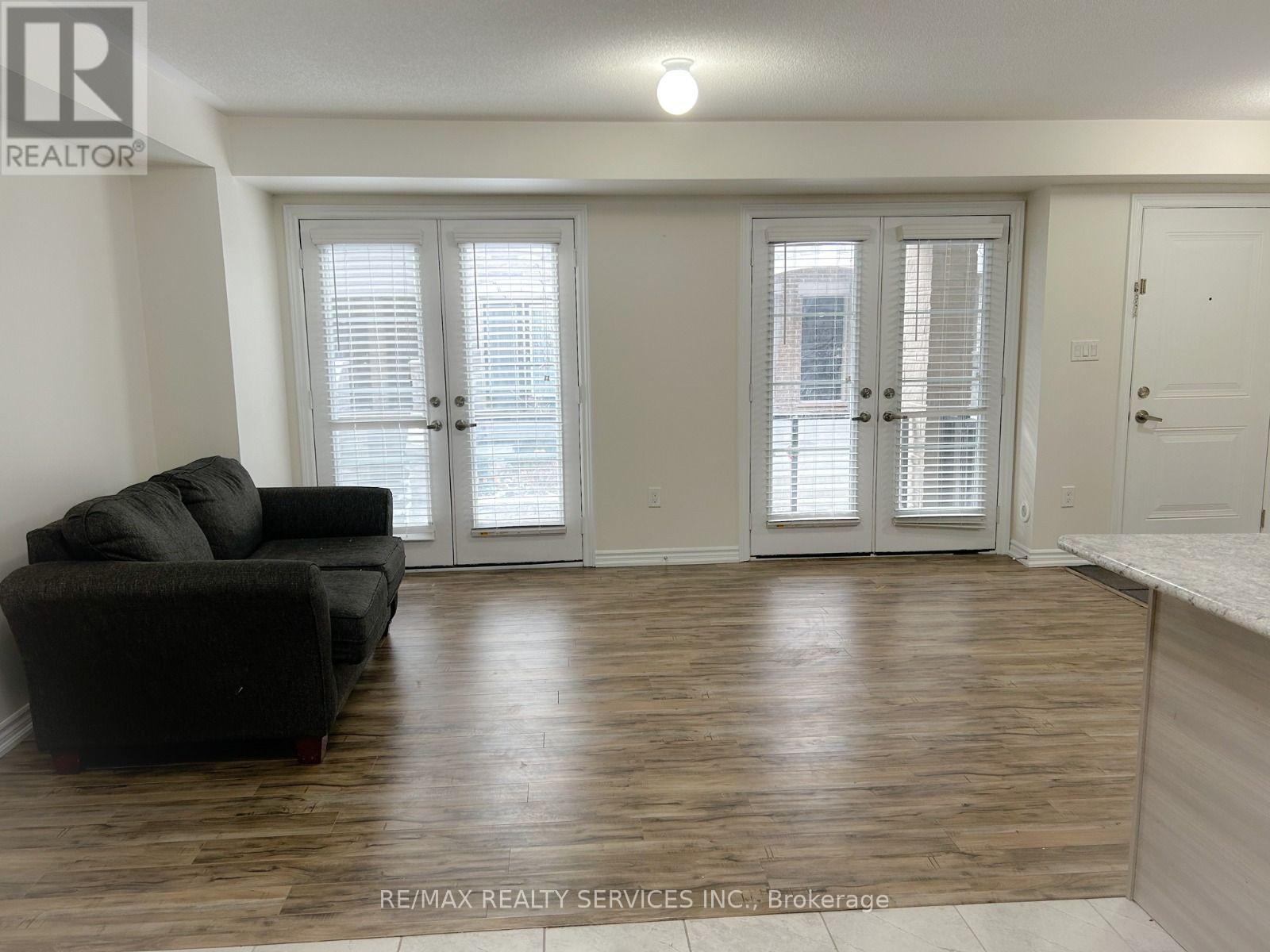 141 - 200 Veterans Drive, Brampton, Ontario  L7A 4S6 - Photo 4 - W13605436