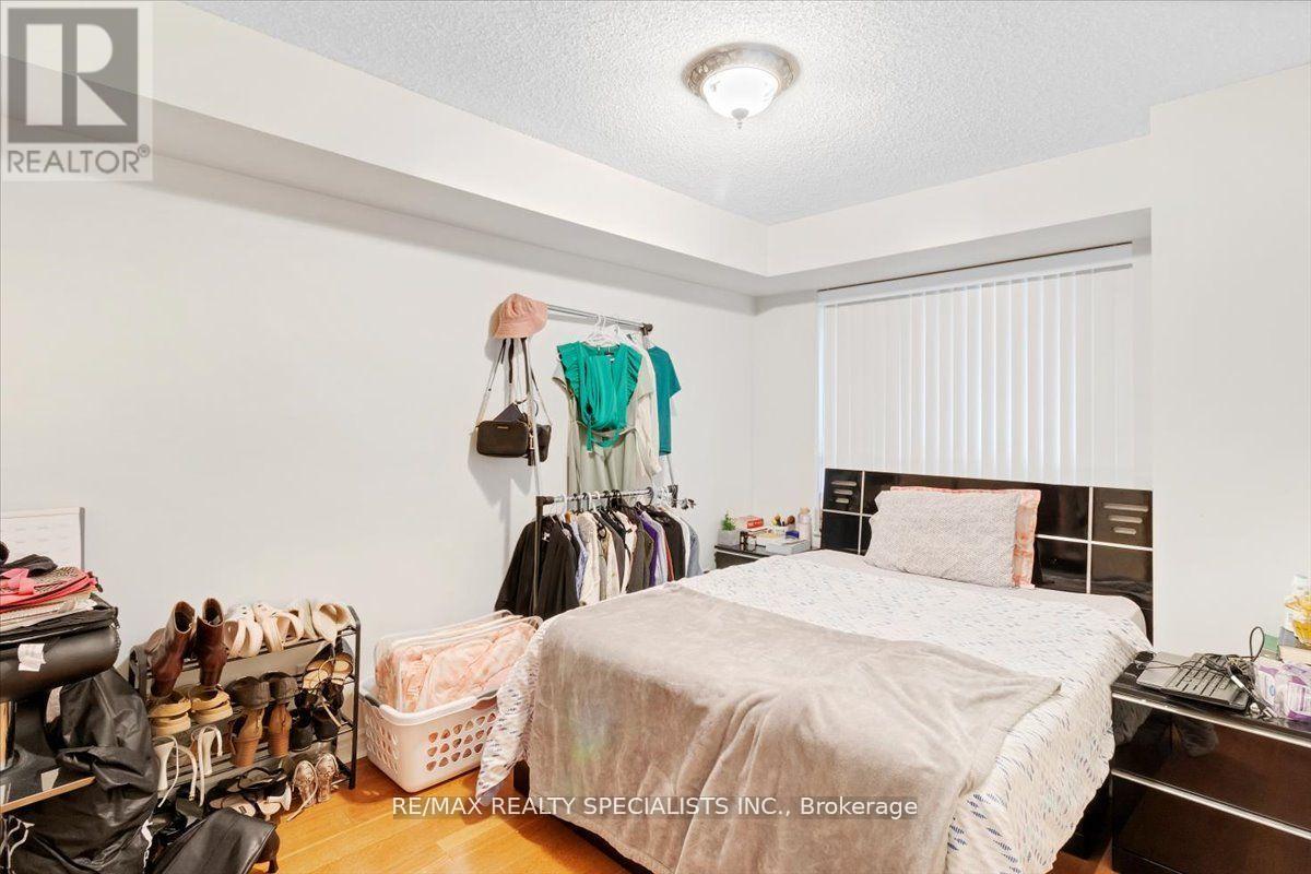1720 - 25 Kingsbridge Garden Circle, Mississauga, Ontario  L5R 4B1 - Photo 19 - W13605438