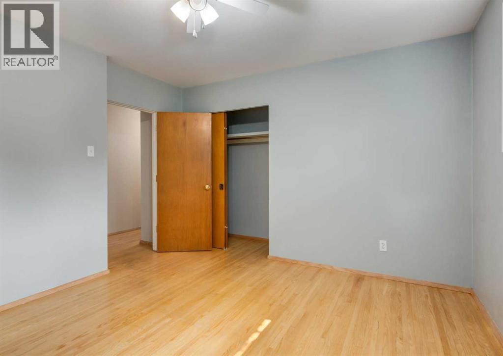 4220 Bowlen Street NW, Calgary, Alberta  T2L 1P9 - Photo 14 - A2331197