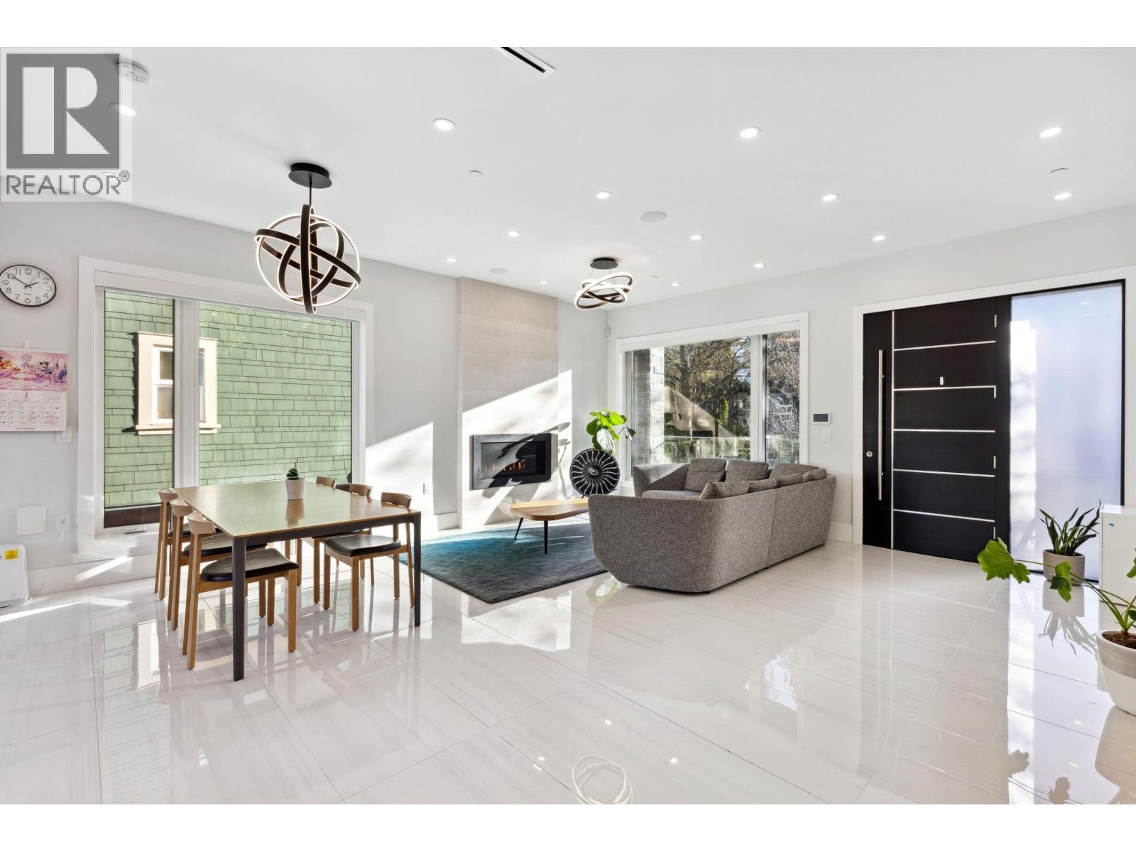 4437 W 13th Avenue, Vancouver, British Columbia  V6R 2V2 - Photo 3 - R3149674