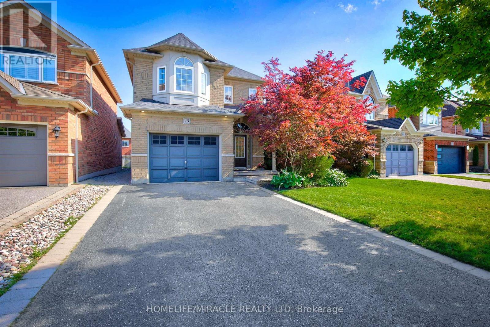 93 SCEPTER PLACE, Whitby, Ontario