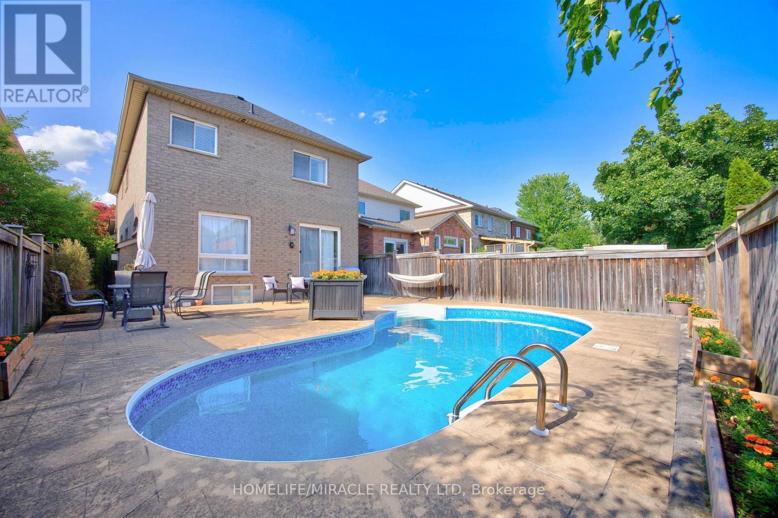 93 Scepter Place, Whitby, Ontario  L1R 3A8 - Photo 43 - E13605546