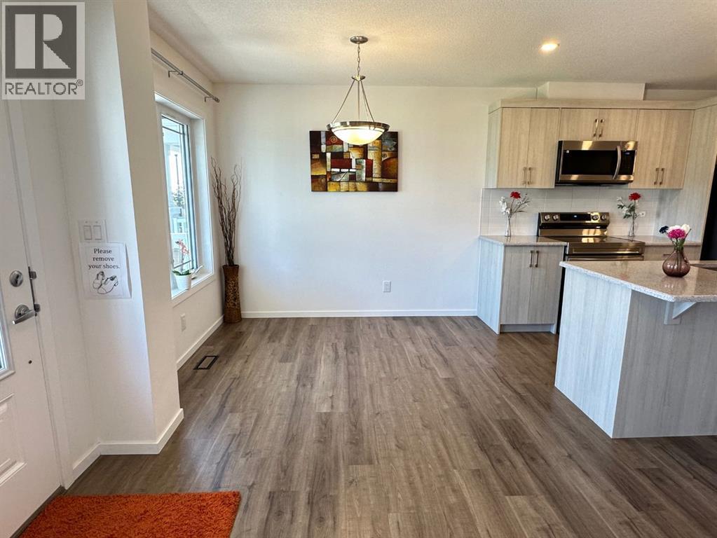 2232 Windbury Greenway SW, Airdrie, Alberta  T4B 5L2 - Photo 7 - A2295664