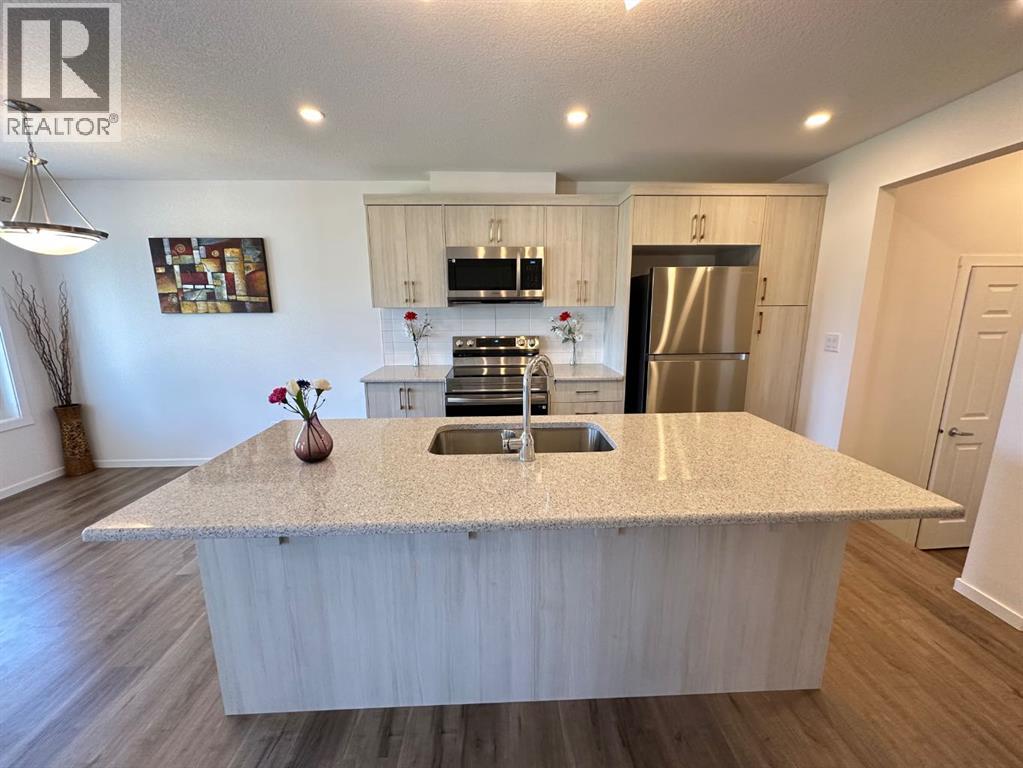 2232 Windbury Greenway SW, Airdrie, Alberta  T4B 5L2 - Photo 12 - A2295664