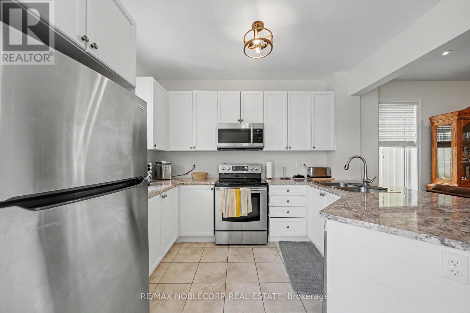 71 Blanchard Crescent, Essa (Angus), Ontario  L0M 1B5 - Photo 14 - N13605550