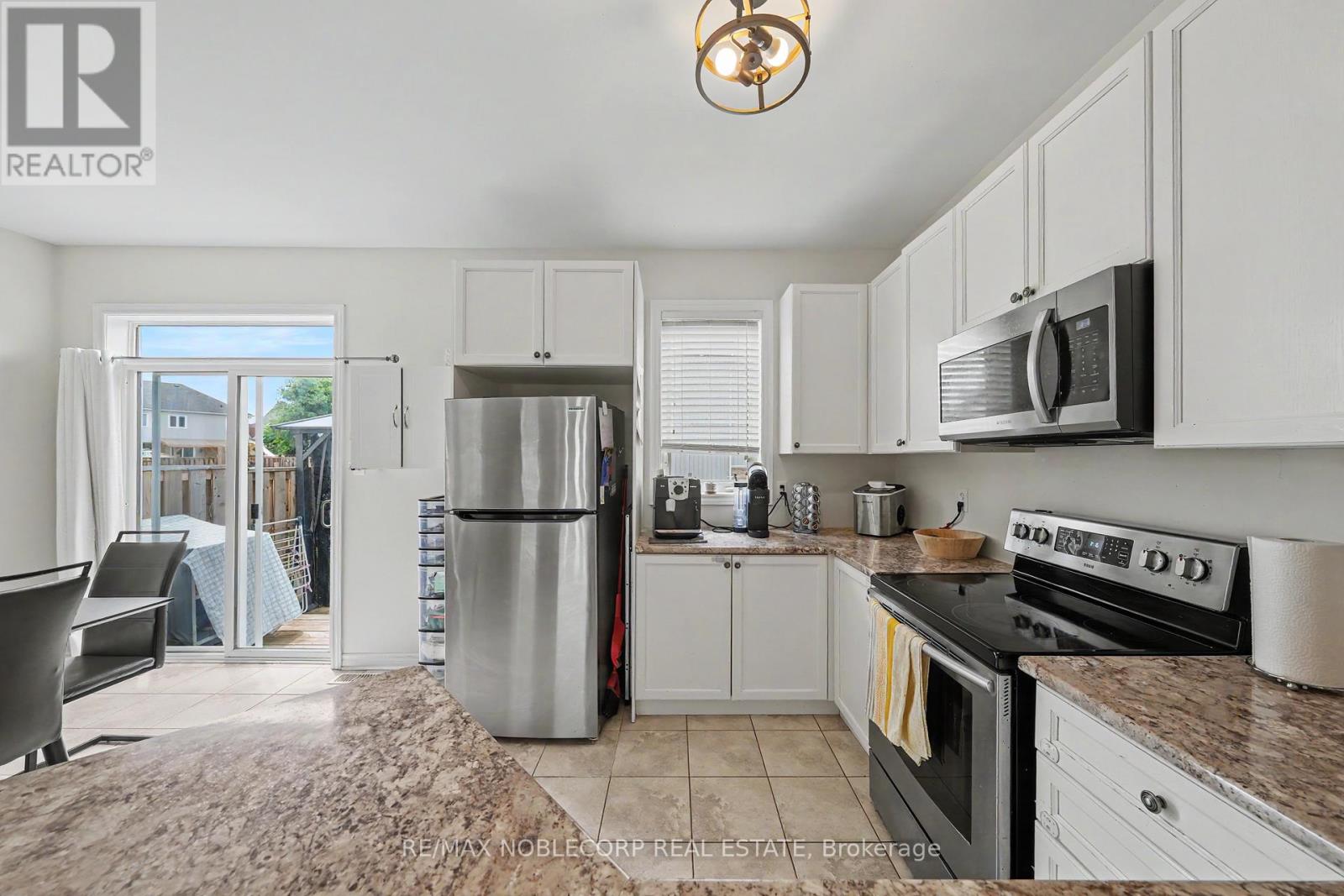 71 Blanchard Crescent, Essa (Angus), Ontario  L0M 1B5 - Photo 16 - N13605550