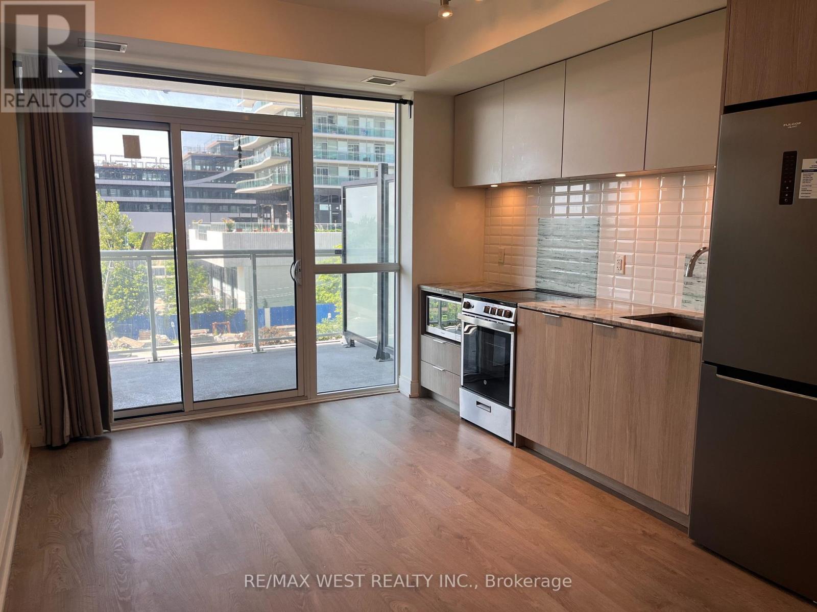 302 - 65 Annie Craig Drive, Toronto, Ontario  M8V 0G3 - Photo 5 - W13605558