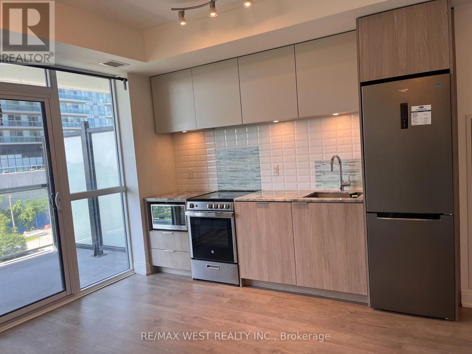 302 - 65 Annie Craig Drive, Toronto, Ontario  M8V 0G3 - Photo 6 - W13605558