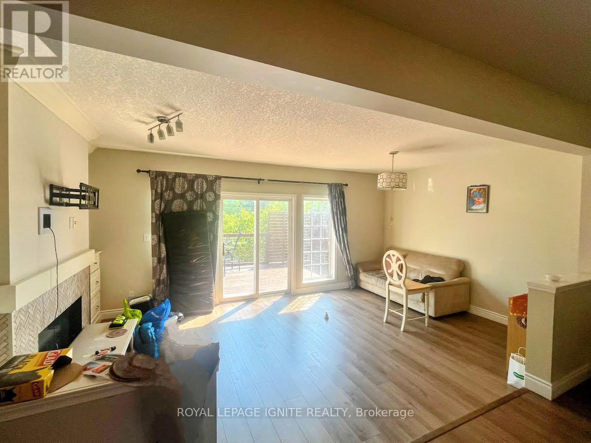 737 Grand Banks Drive, Waterloo, Ontario  N2K 4N2 - Photo 5 - X13605552
