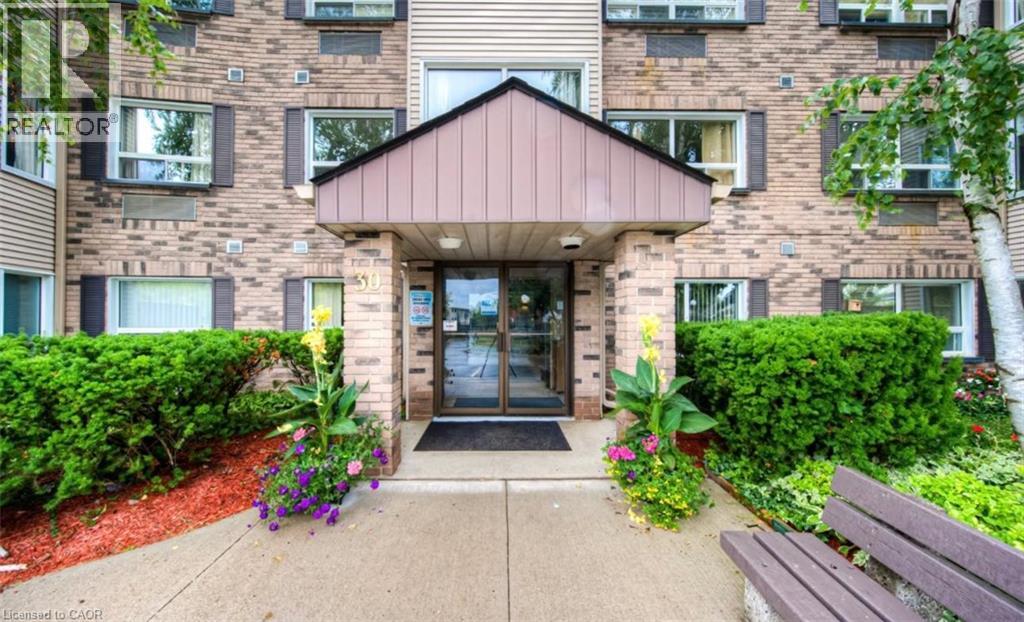 30 Hugo Crescent Unit# 107, Kitchener, Ontario  N2M 3Z2 - Photo 6 - 40848545
