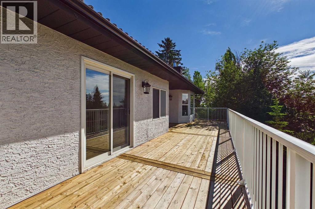 16 Edcath Mews NW, Calgary, Alberta  T3A 3S7 - Photo 19 - A2330132