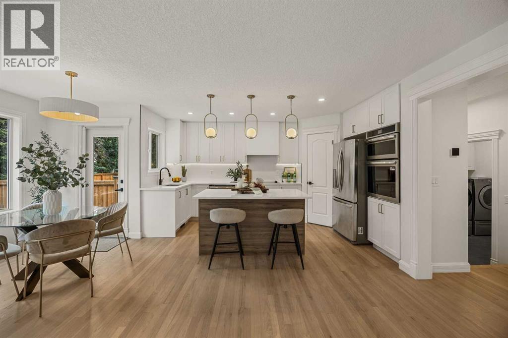 156 Strathridge Place SW, Calgary, Alberta  T3H 4J1 - Photo 13 - A2330275