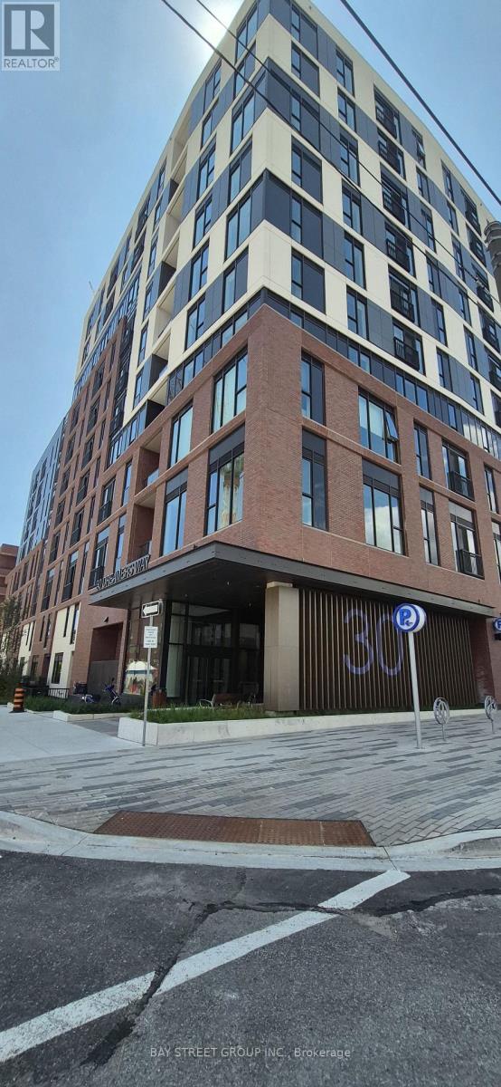 736 - 30 DREAMERS WAY, Toronto (Regent Park)