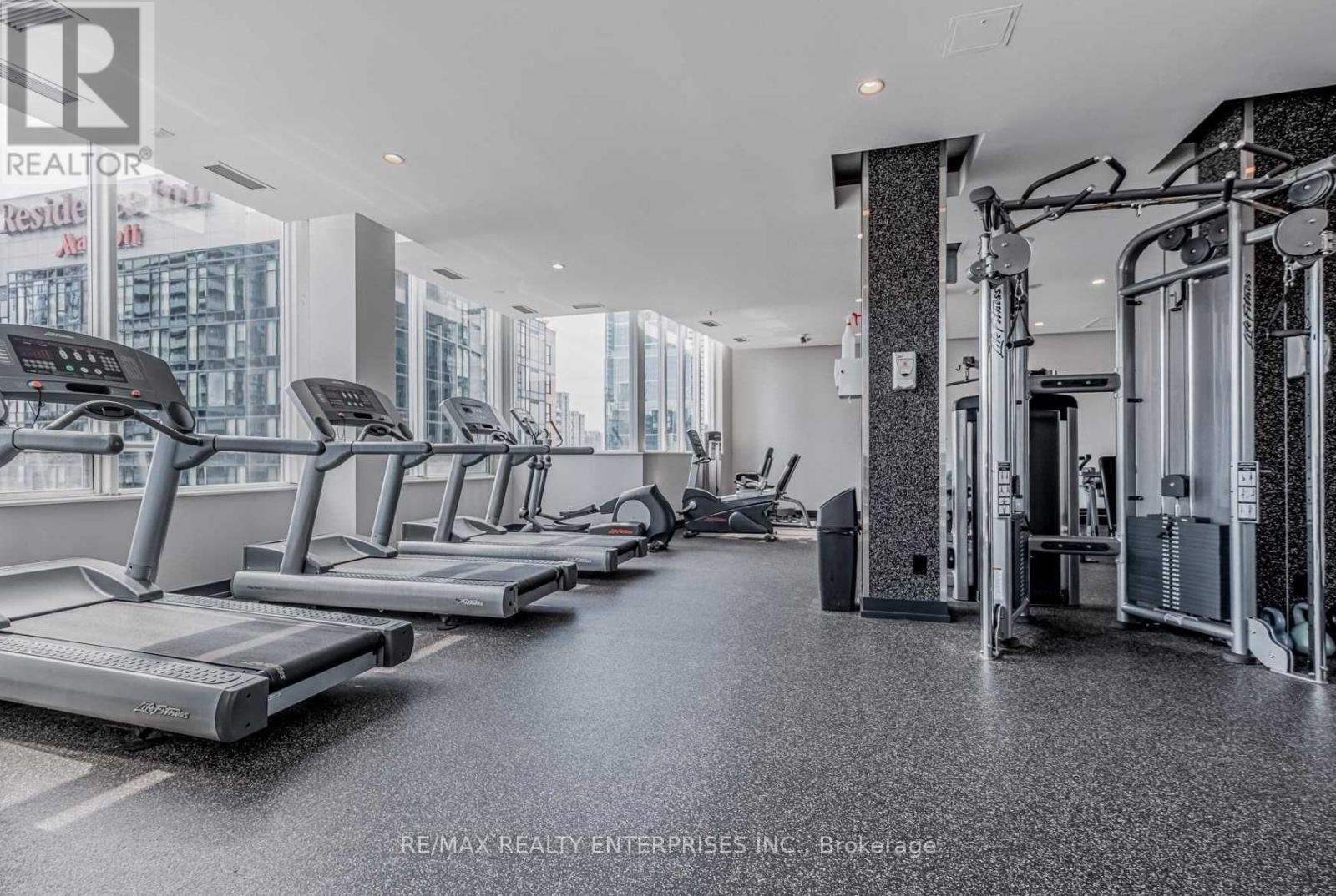1435 - 250 WELLINGTON STREET W - Photo 42