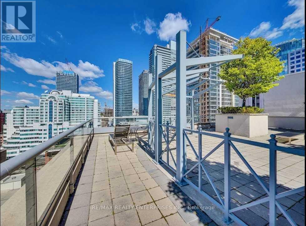 1435 - 250 WELLINGTON STREET W - Photo 45