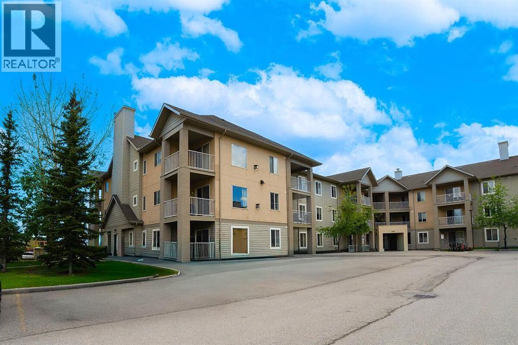 214, 1000 Citadel Meadow Point NW, Calgary, Alberta  T3G 5N5 - Photo 2 - A2318233