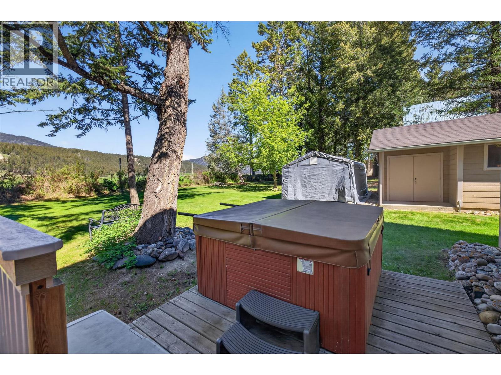 4484 Columbia View Road, Fairmont Hot Springs, British Columbia  V0B 1L2 - Photo 10 - 10388518