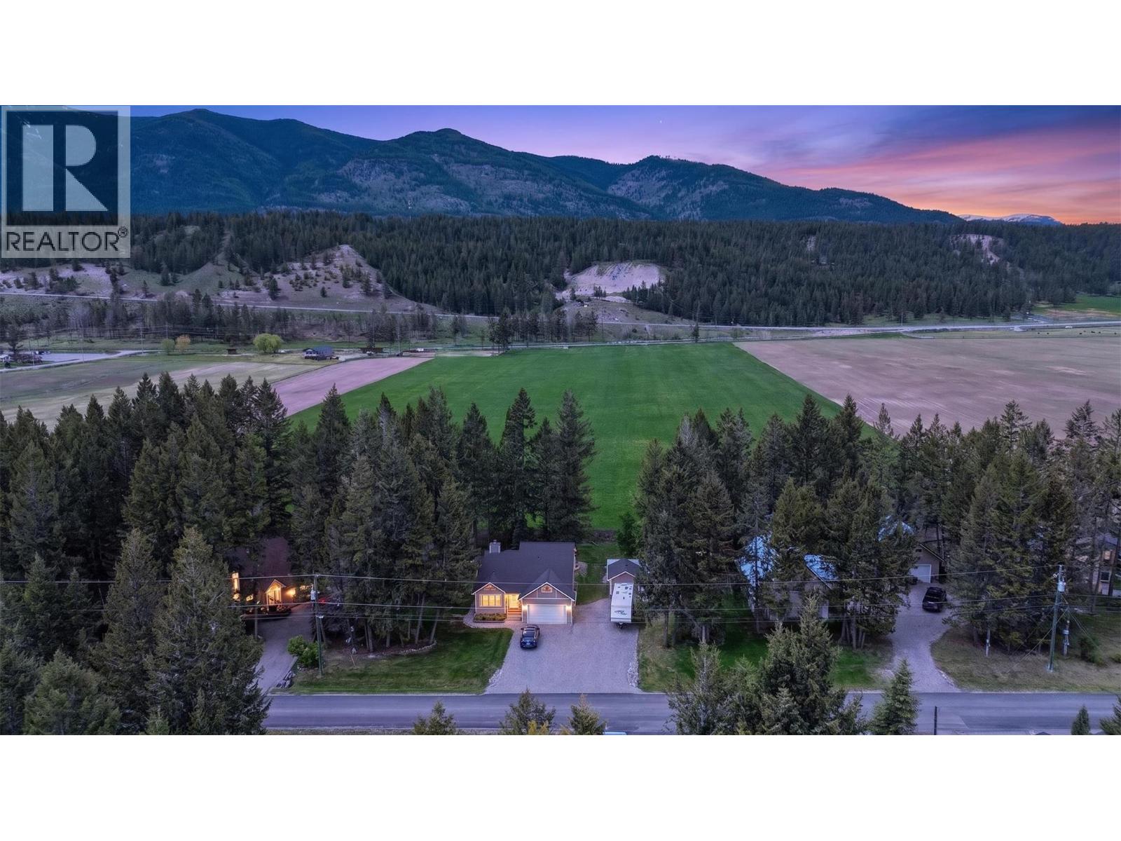 4484 Columbia View Road, Fairmont Hot Springs, British Columbia  V0B 1L2 - Photo 55 - 10388518