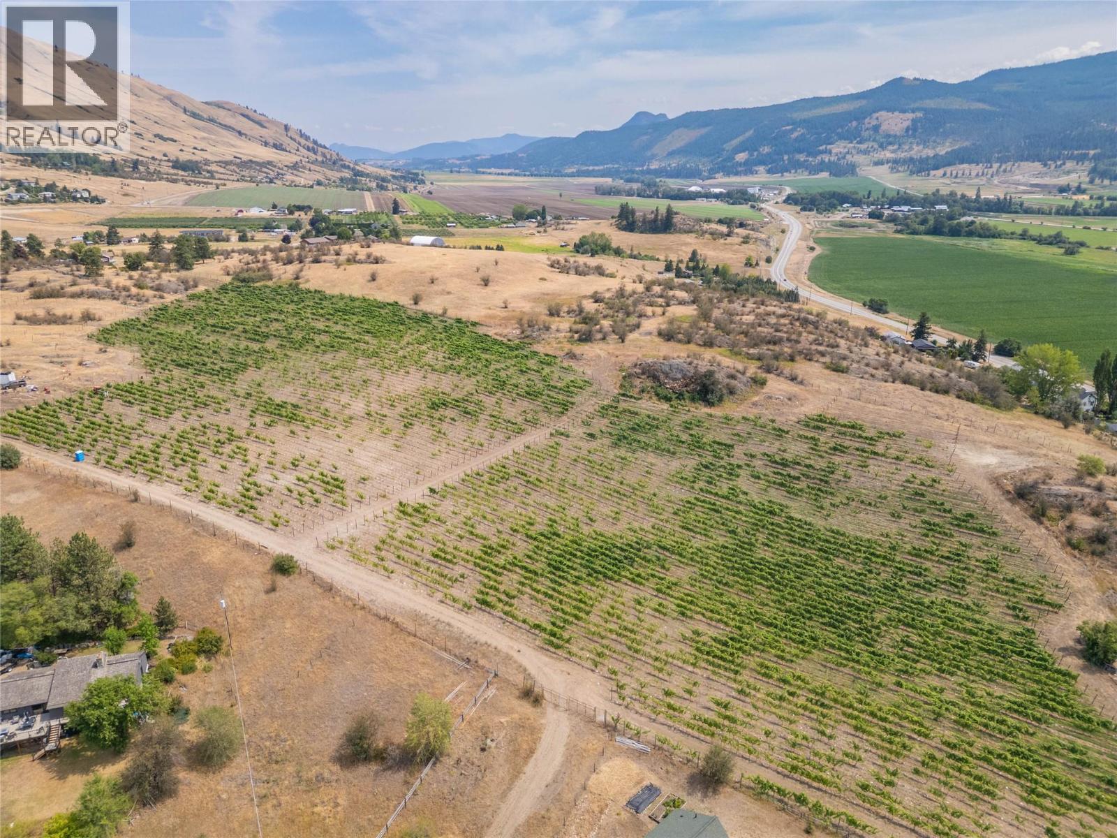 9269 Highway 6, Coldstream, British Columbia  V1B 3B5 - Photo 16 - 10395207