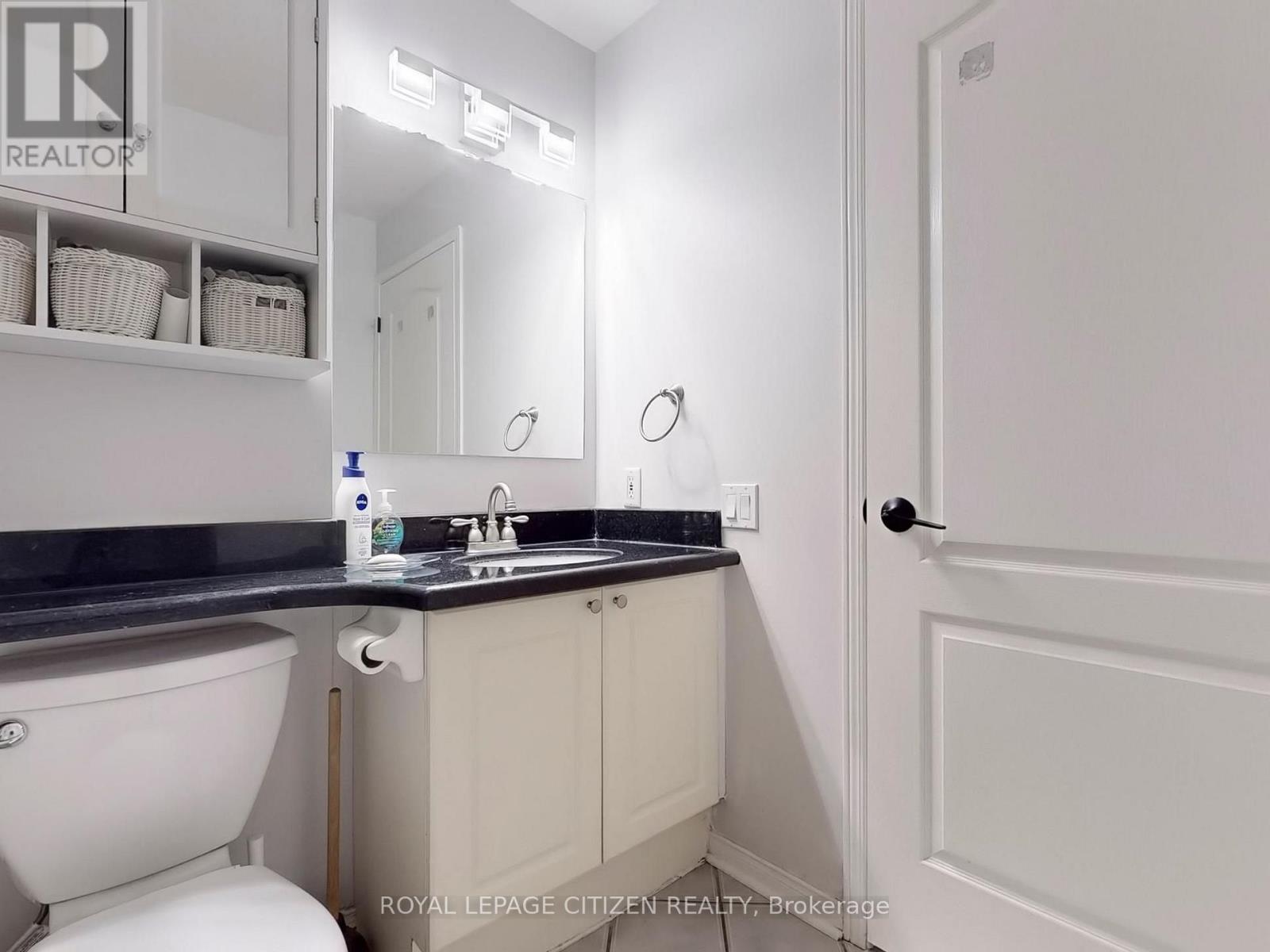 302 - 555 Yonge Street, Toronto, Ontario  M4Y 3A6 - Photo 10 - C13573120