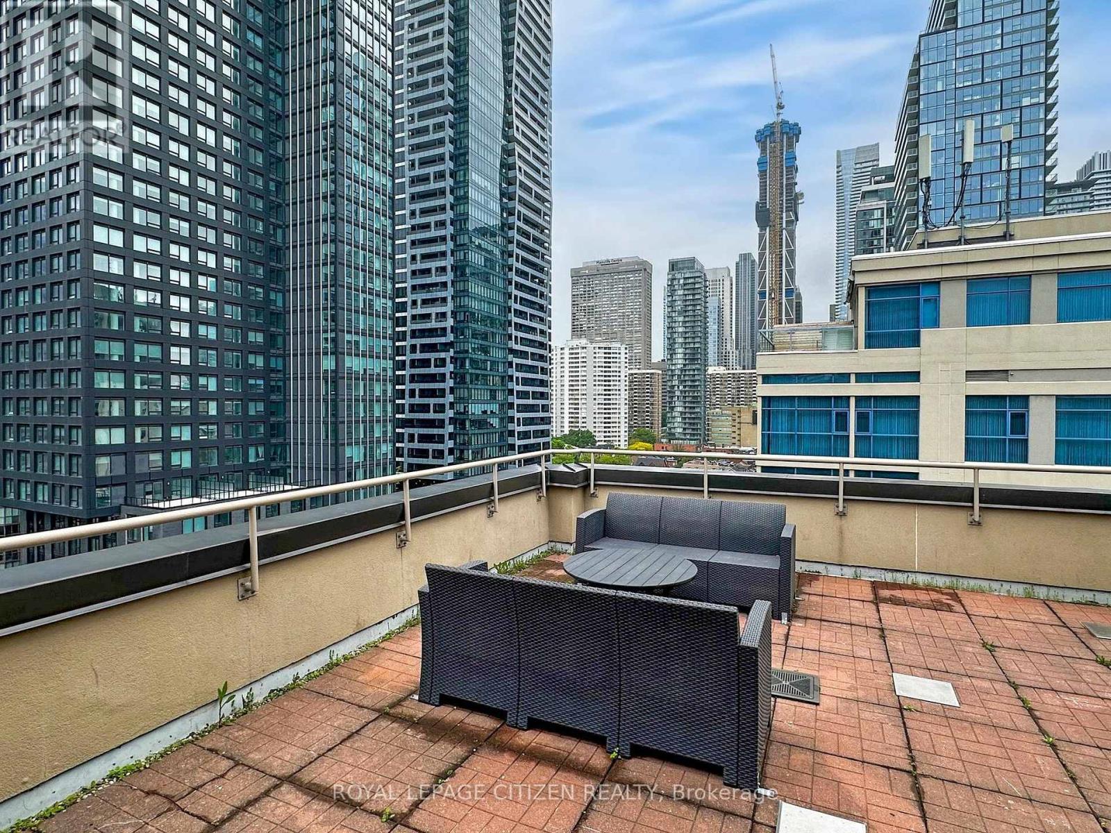302 - 555 Yonge Street, Toronto, Ontario  M4Y 3A6 - Photo 25 - C13573120
