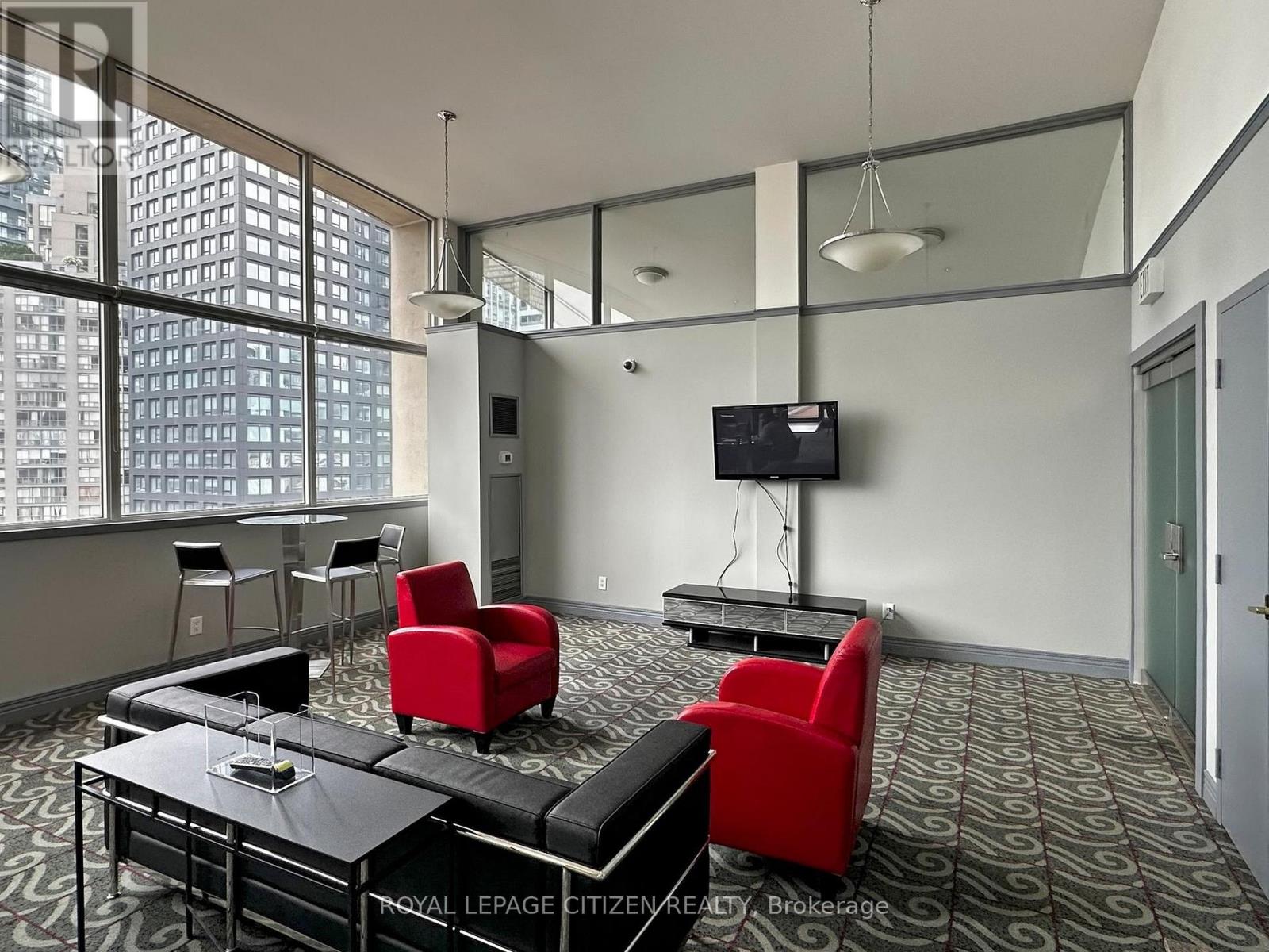 302 - 555 Yonge Street, Toronto, Ontario  M4Y 3A6 - Photo 32 - C13573120