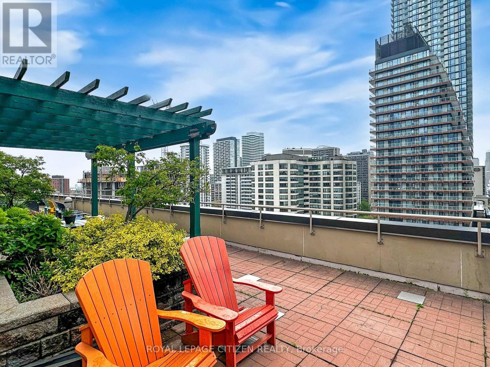 302 - 555 Yonge Street, Toronto, Ontario  M4Y 3A6 - Photo 29 - C13573120