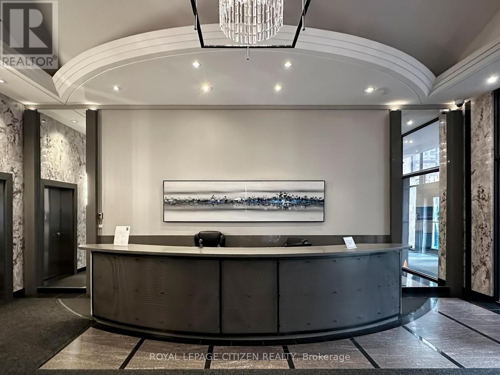 302 - 555 Yonge Street, Toronto, Ontario  M4Y 3A6 - Photo 5 - C13573120