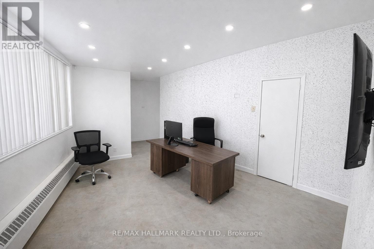A&b - 48 Prospect Street, Newmarket, Ontario  L3Y 3S9 - Photo 7 - N12813360