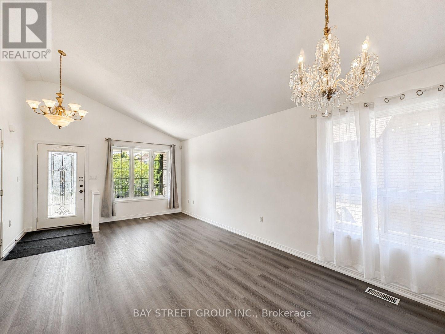 35 Diamond Court, Hamilton, Ontario  L9C 7V5 - Photo 14 - X13605608