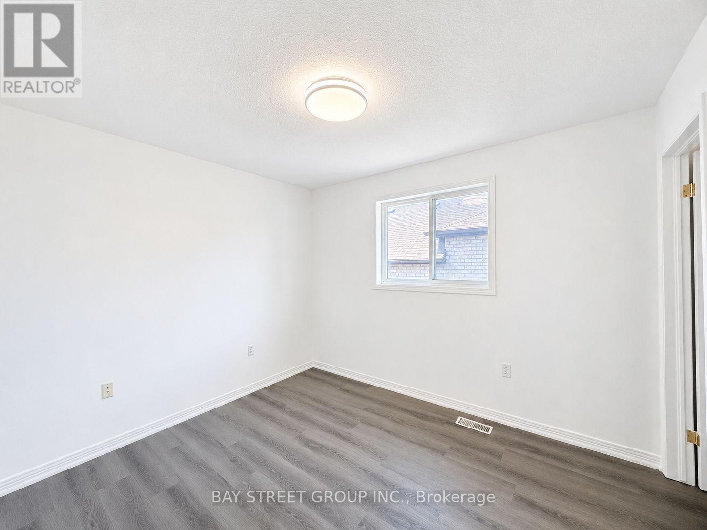 35 Diamond Court, Hamilton, Ontario  L9C 7V5 - Photo 24 - X13605608