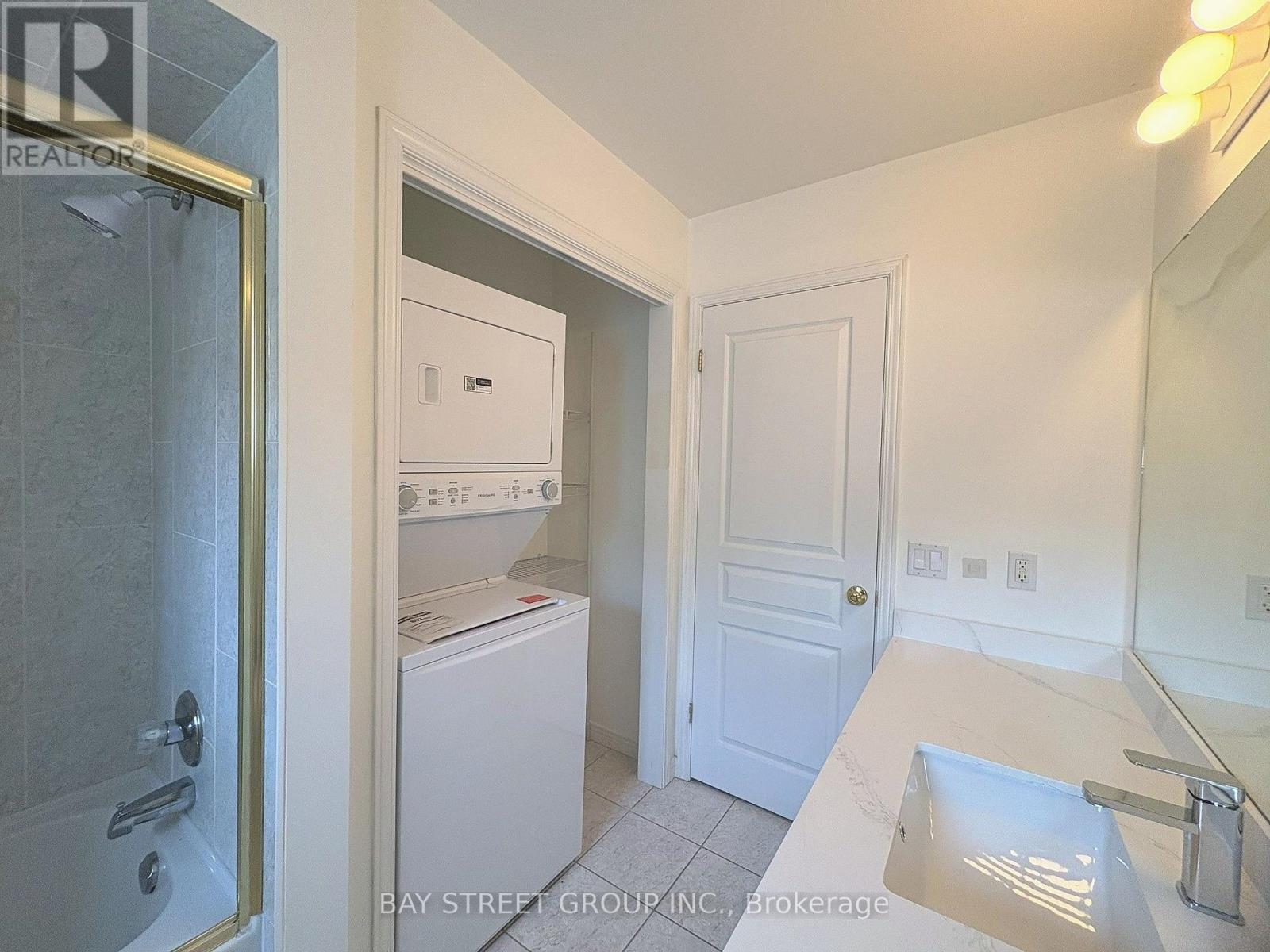 35 Diamond Court, Hamilton, Ontario  L9C 7V5 - Photo 28 - X13605608