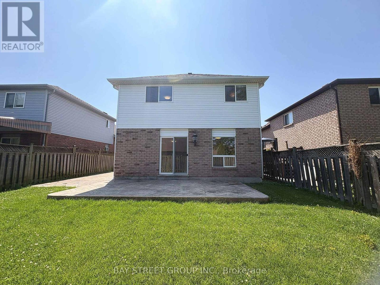 35 Diamond Court, Hamilton, Ontario  L9C 7V5 - Photo 34 - X13605608