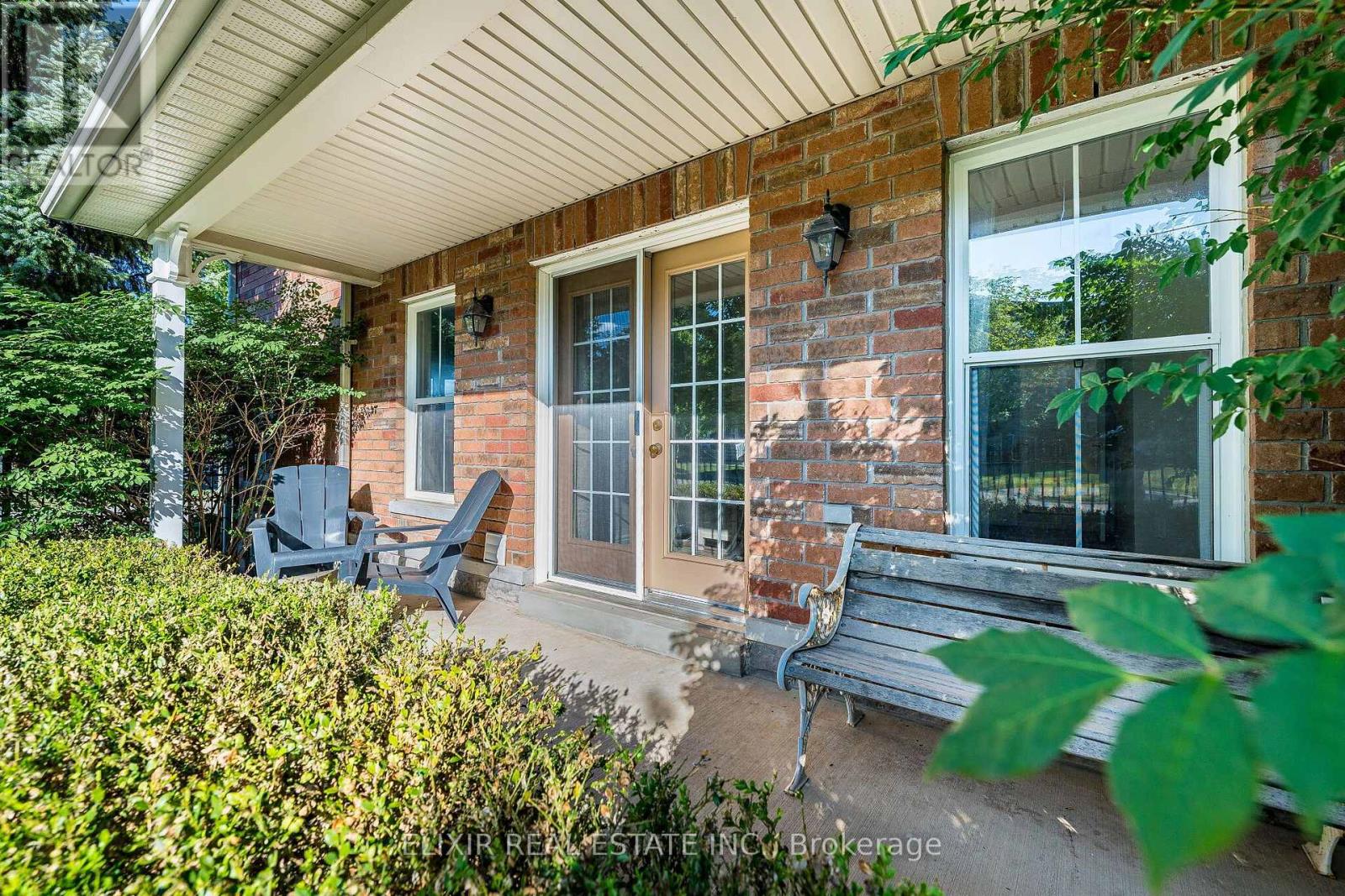 76 North Riverdale Drive, Caledon, Ontario  L7C 1L1 - Photo 44 - W13603620