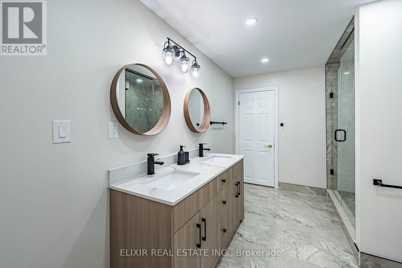 76 North Riverdale Drive, Caledon, Ontario  L7C 1L1 - Photo 39 - W13603620