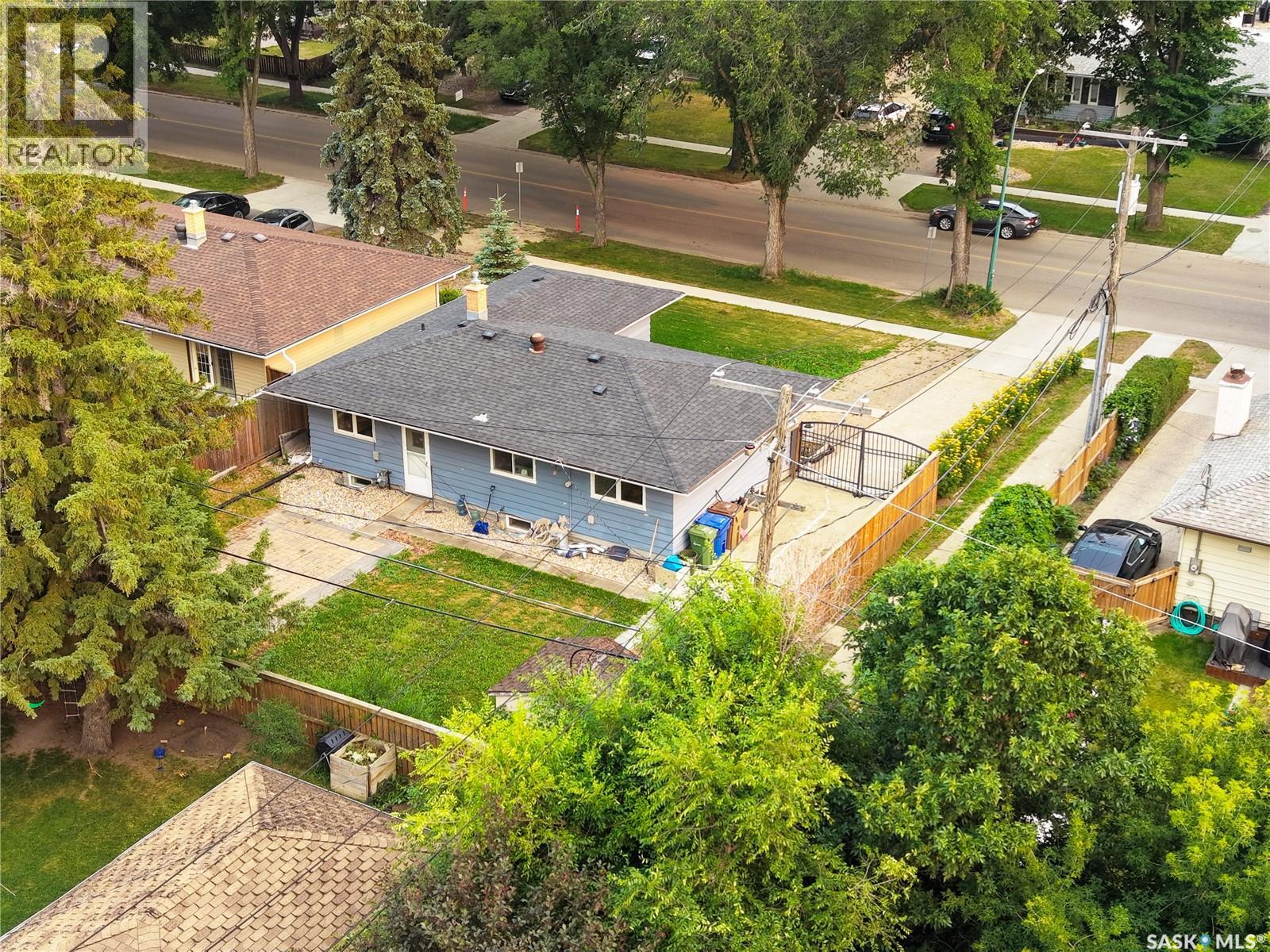 1812 Grant Drive, Regina, Saskatchewan  S4S 4V4 - Photo 35 - SK034642