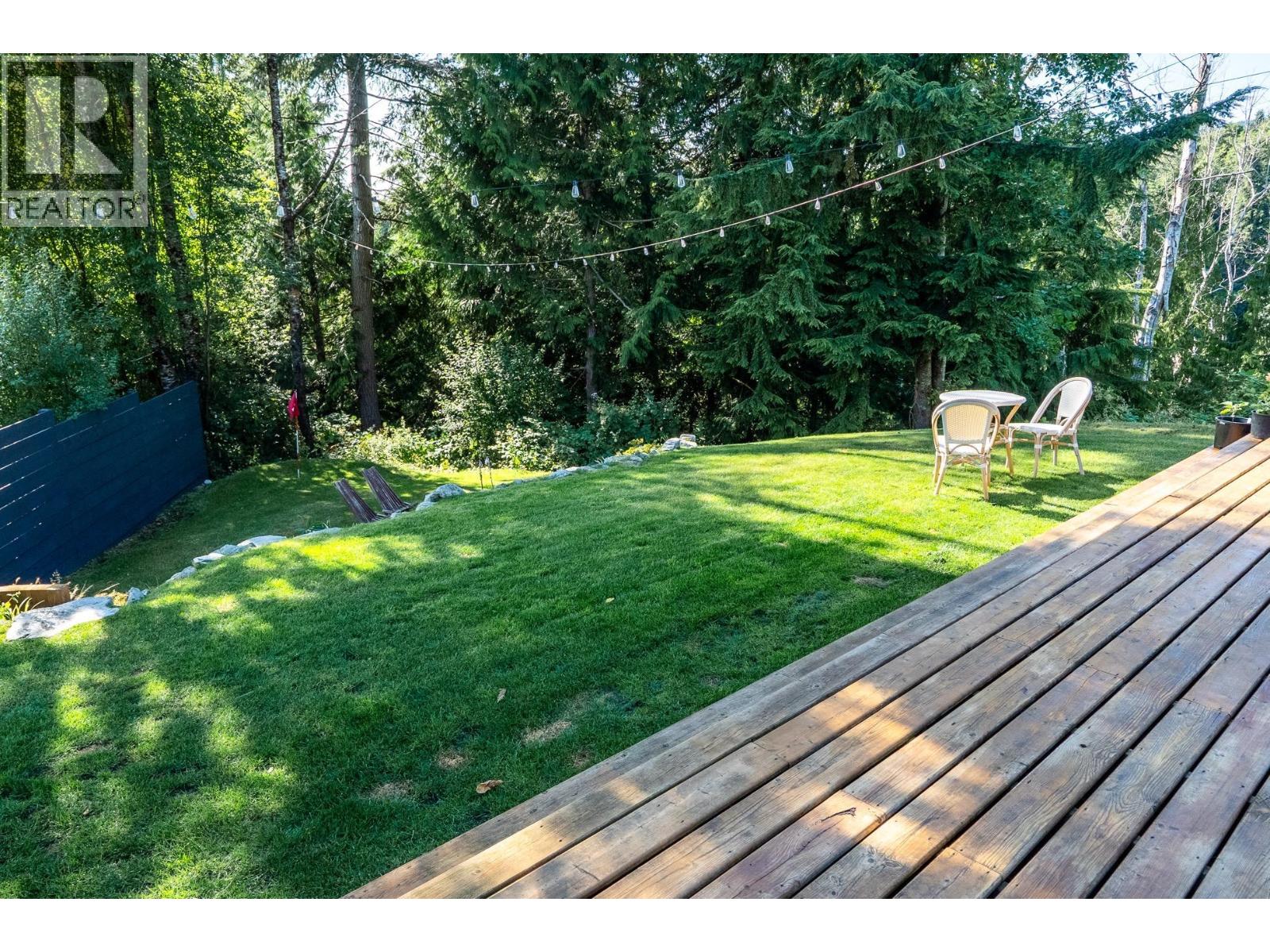 1440 Velvet Road, Gibsons, British Columbia  V0N 1V5 - Photo 4 - R3149923