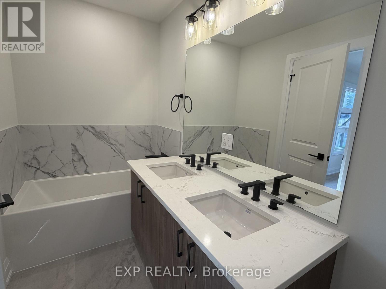 6466 Sunshine Common, Niagara Falls, Ontario  L2G 0E4 - Photo 21 - X13605636