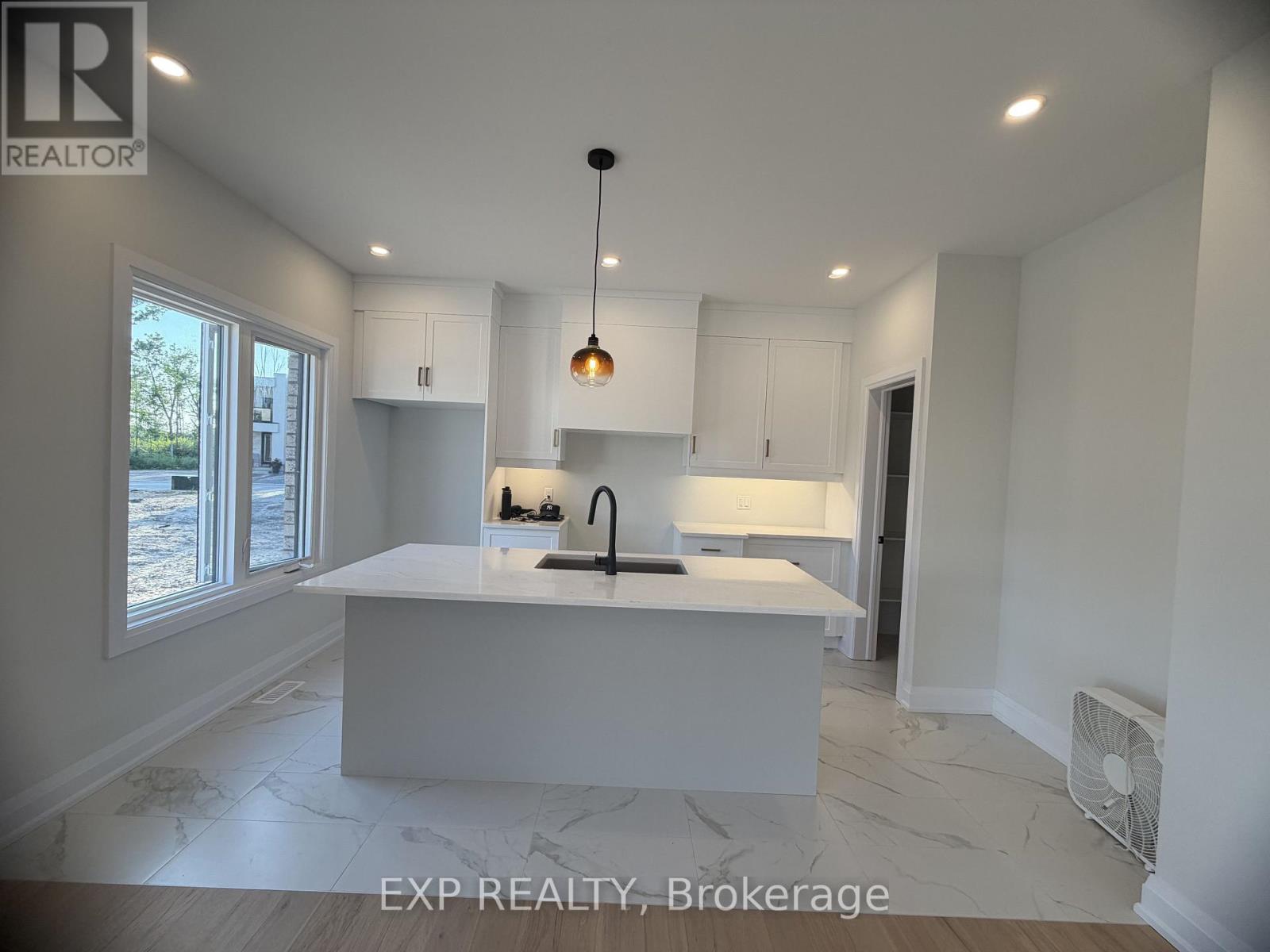 6466 Sunshine Common, Niagara Falls, Ontario  L2G 0E4 - Photo 12 - X13605636
