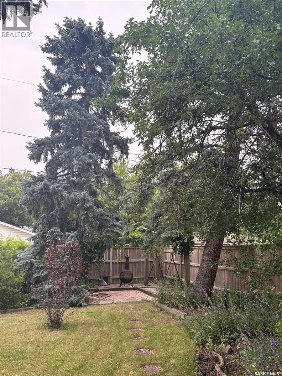 2724 24th Avenue, Regina, Saskatchewan  S4S 1J5 - Photo 25 - SK043660