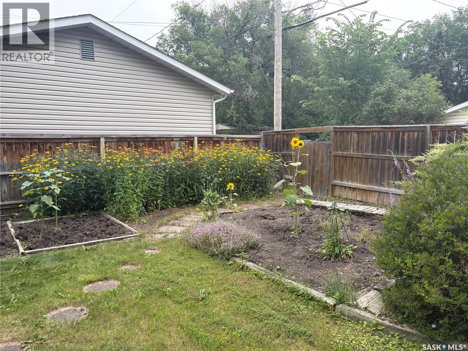 2724 24th Avenue, Regina, Saskatchewan  S4S 1J5 - Photo 26 - SK043660