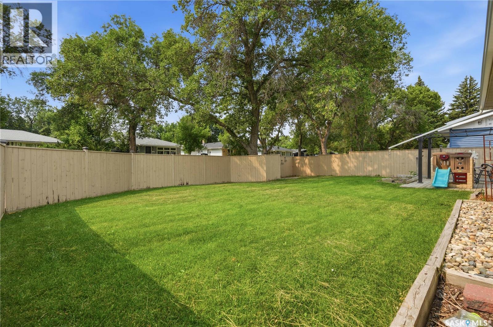 144 Orchard Crescent, Regina, Saskatchewan  S4S 5B6 - Photo 37 - SK043636