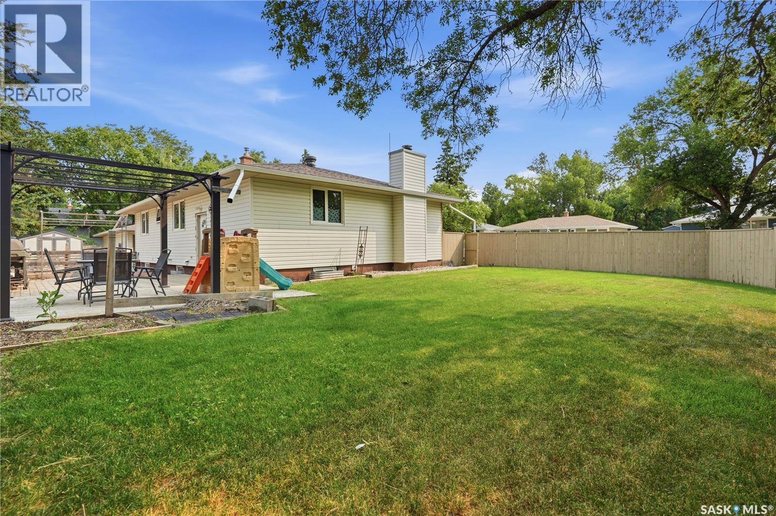 144 Orchard Crescent, Regina, Saskatchewan  S4S 5B6 - Photo 40 - SK043636